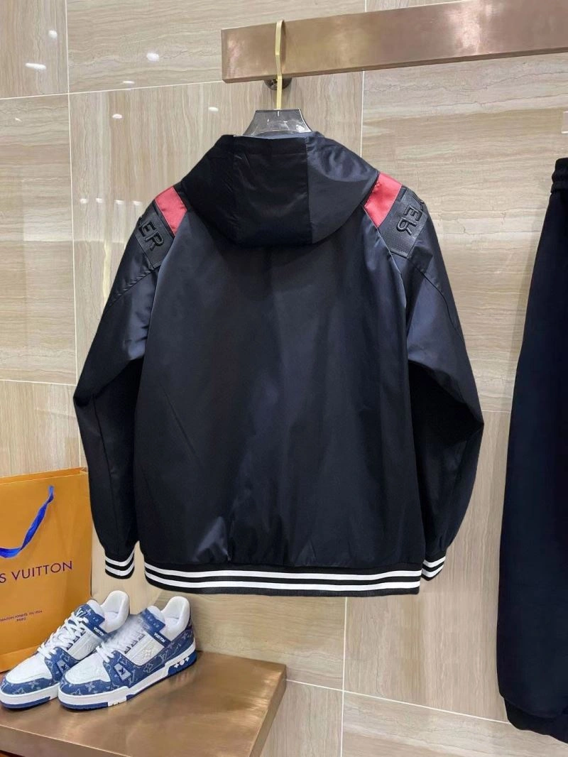 Fashionable Moncler Outwear 140196