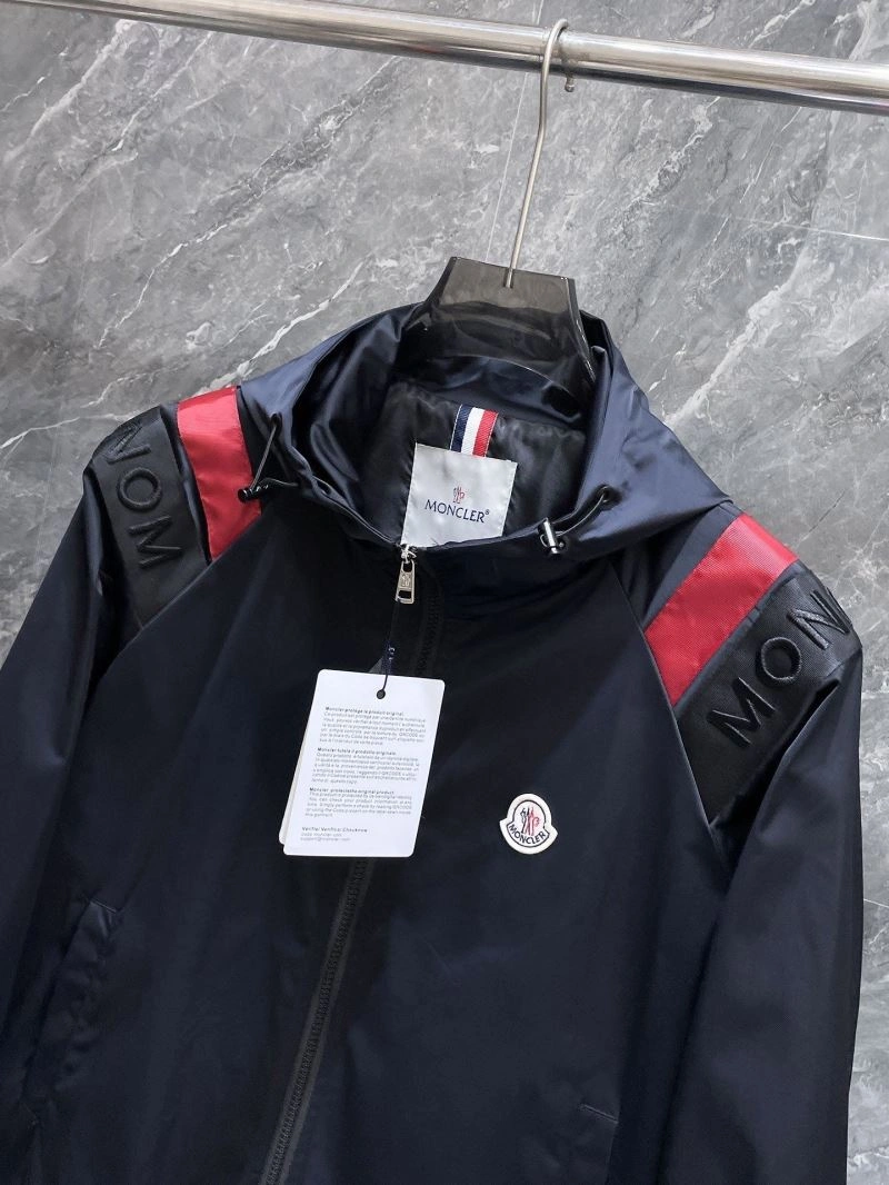 Fashionable Moncler Outwear 140196
