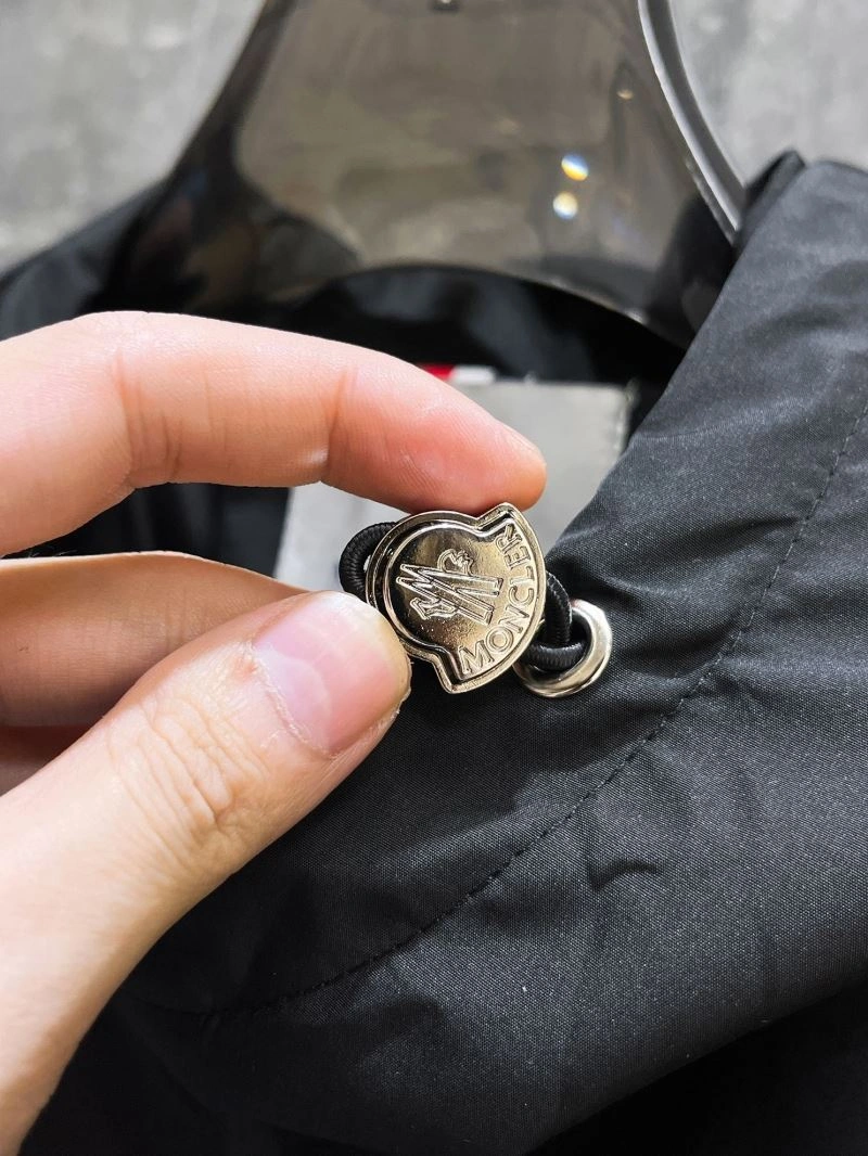 EasyCare Moncler Outwear 140200