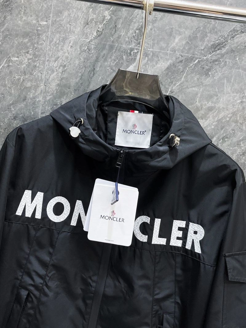 EasyCare Moncler Outwear 140200