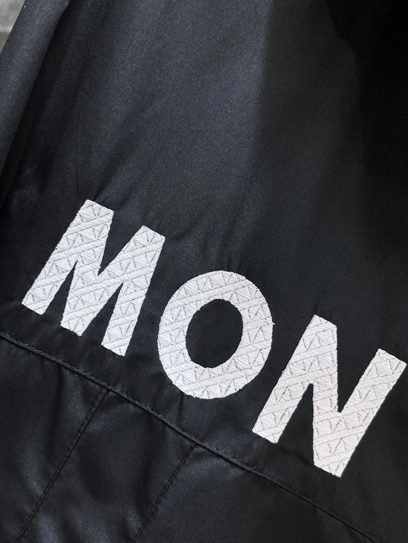 EasyCare Moncler Outwear 140200