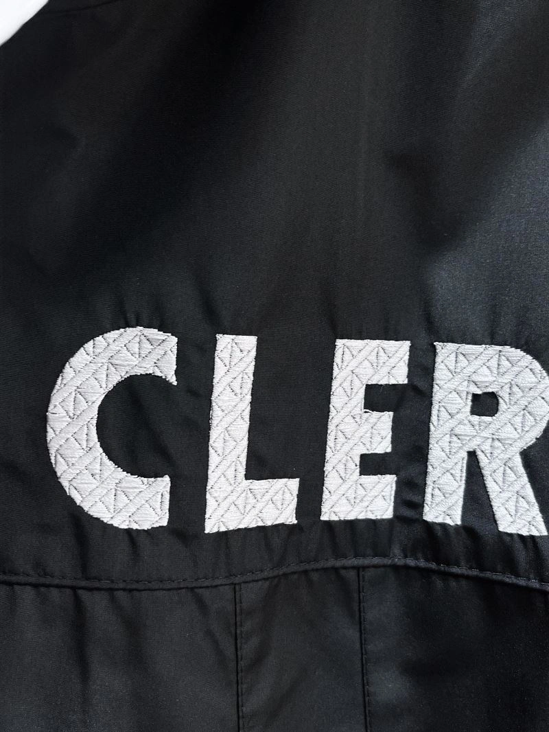 EasyCare Moncler Outwear 140200