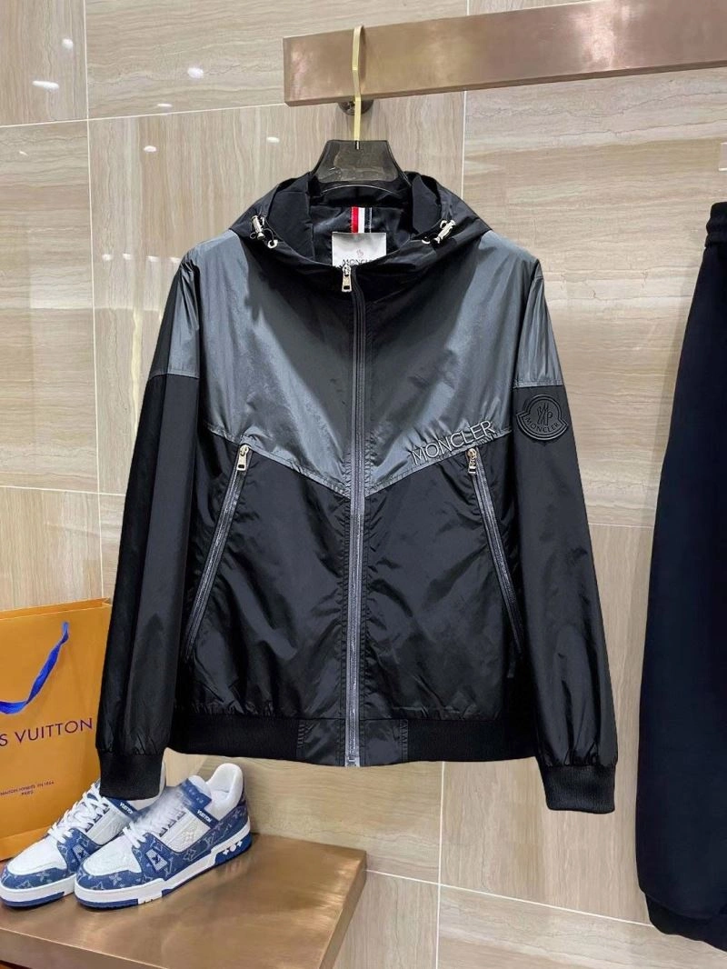 Moncler Outwear Functional 140197