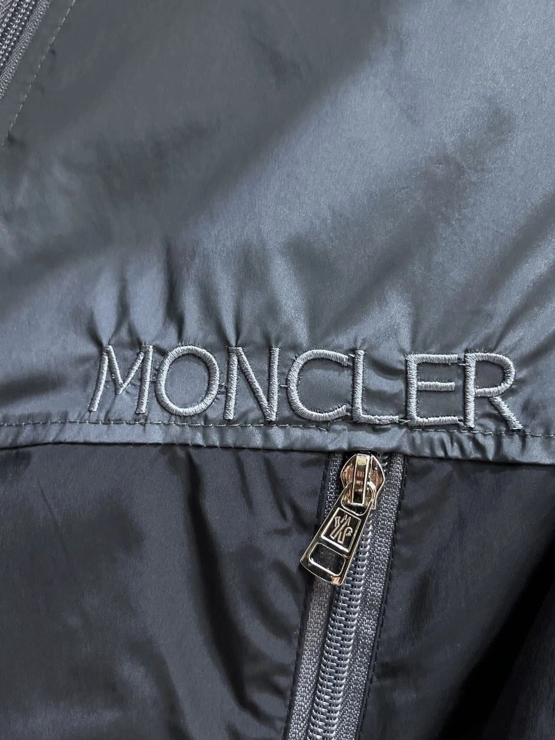 Moncler Outwear Functional 140197