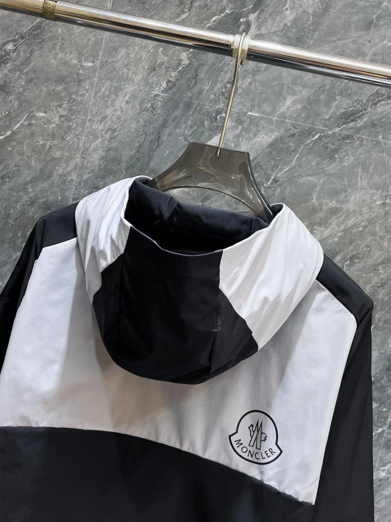 Moncler Outwear Thermal 140198