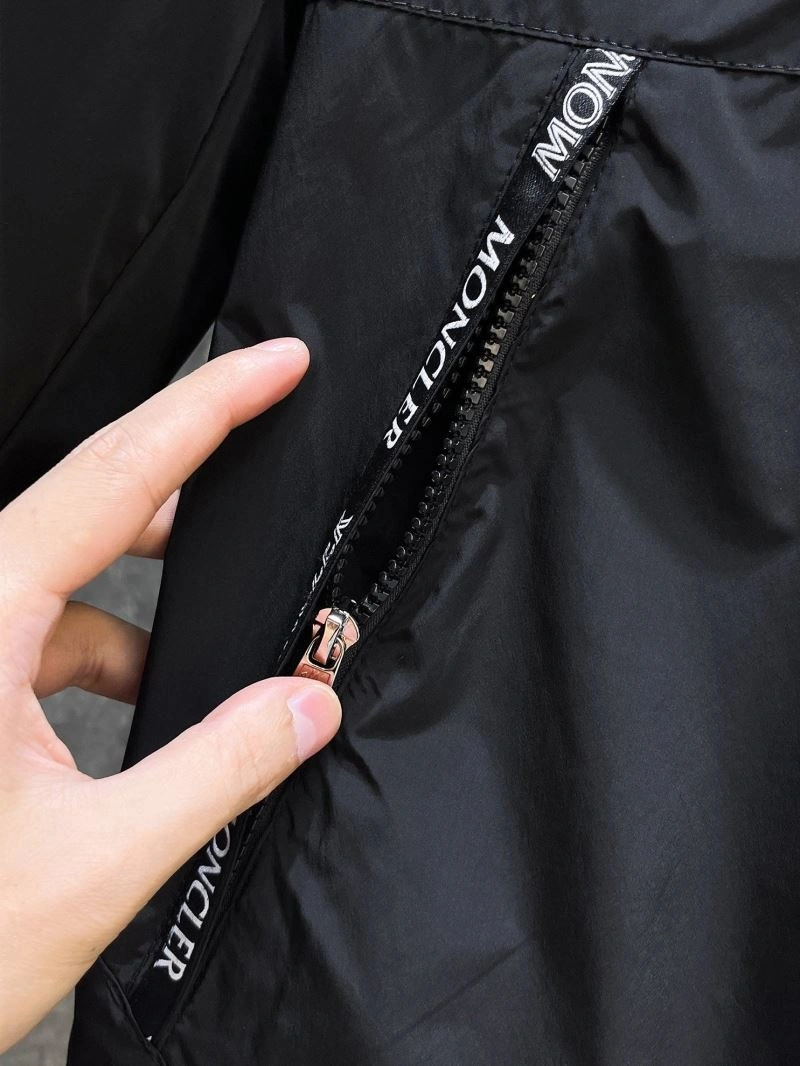 Moncler Outwear Contemporary 140206