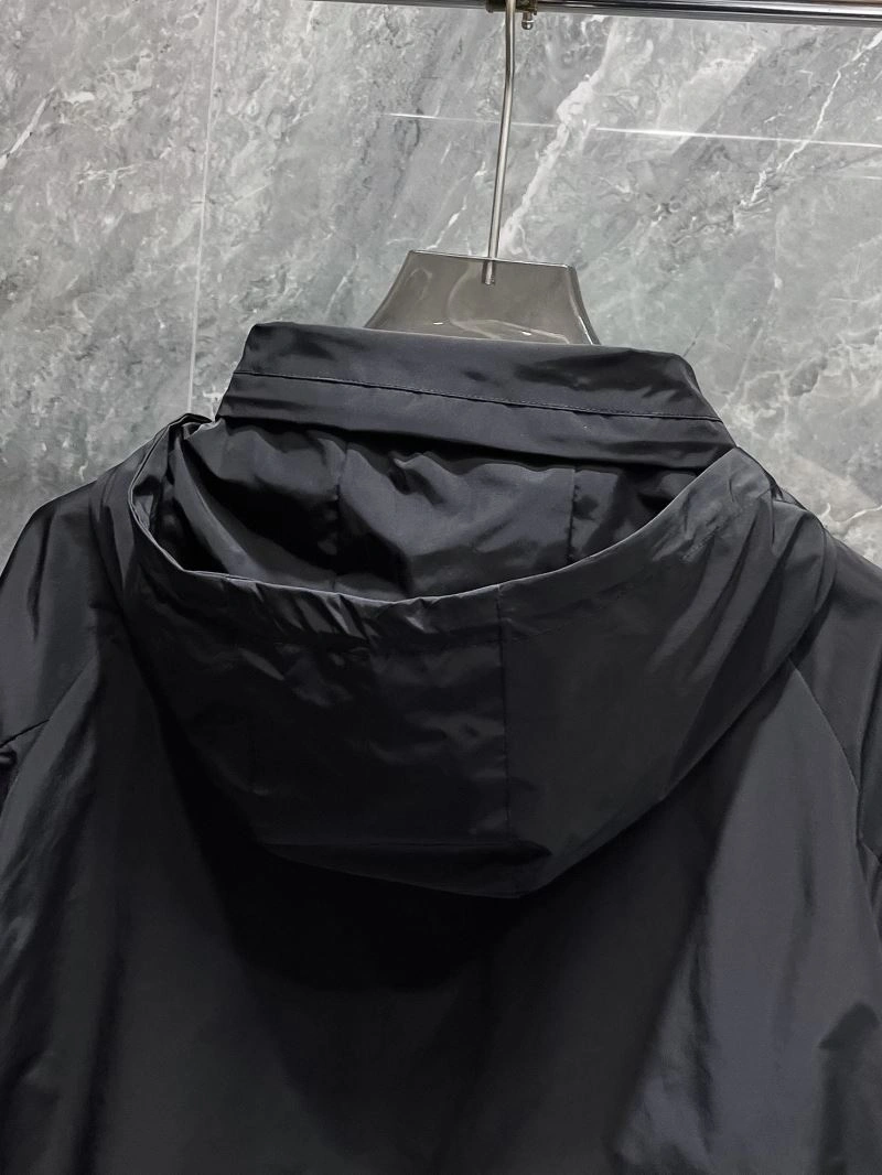 Moncler Outwear Effortless 140195