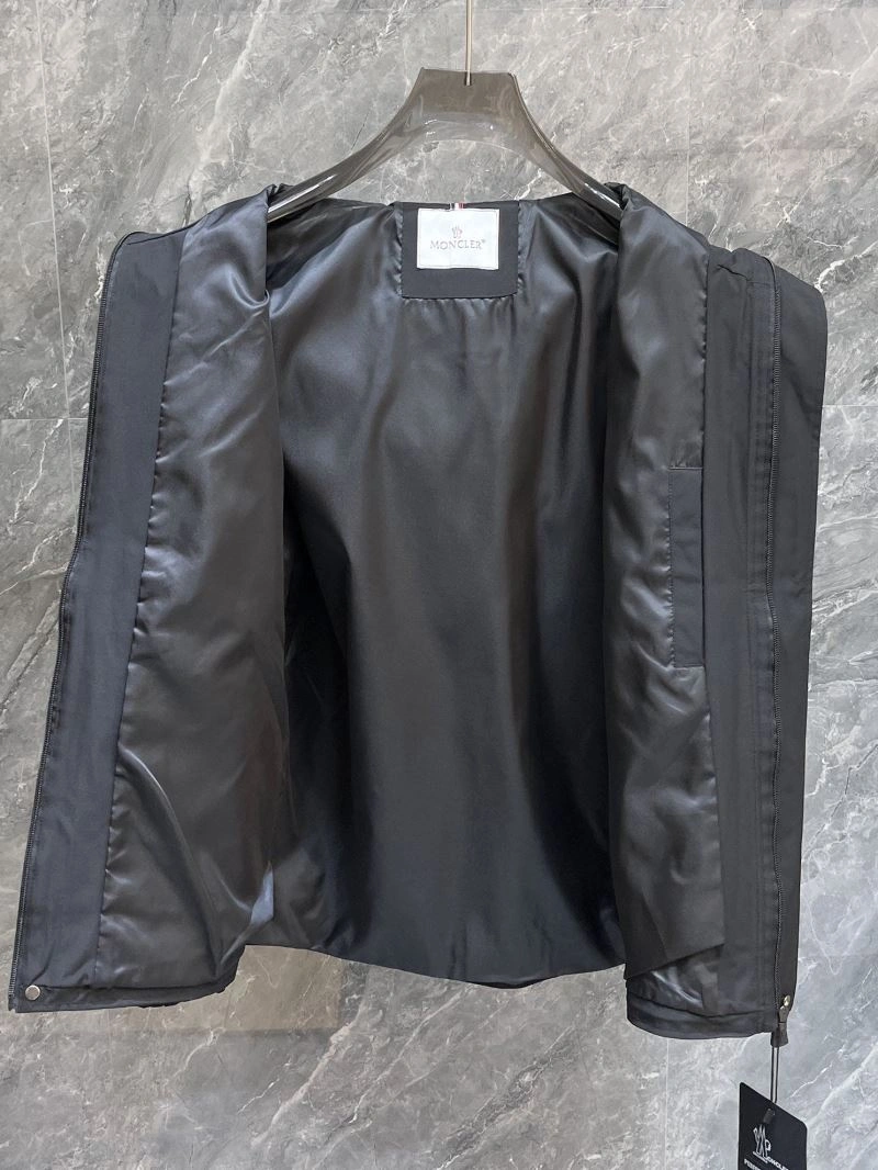 DailyWear Moncler Outwear 140191