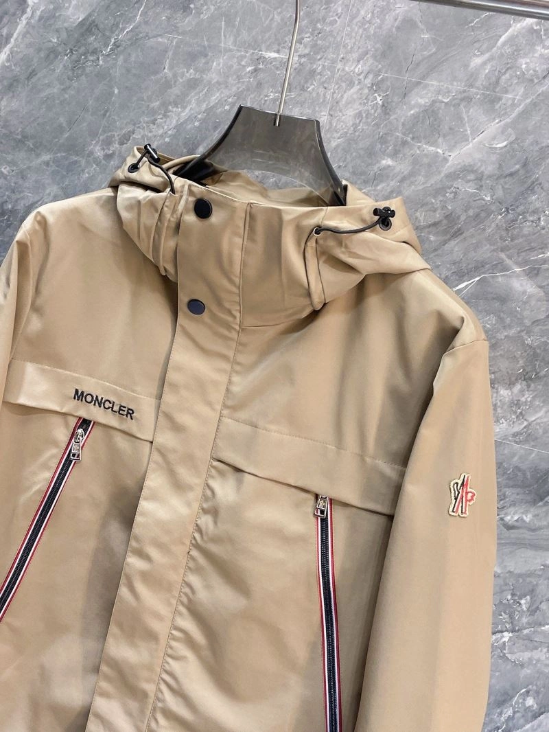 WrinkleFree Moncler Outwear 140188