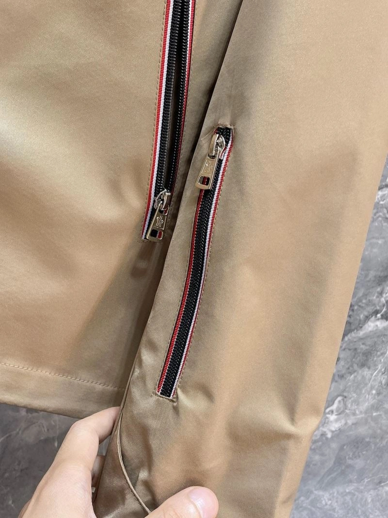 WrinkleFree Moncler Outwear 140188