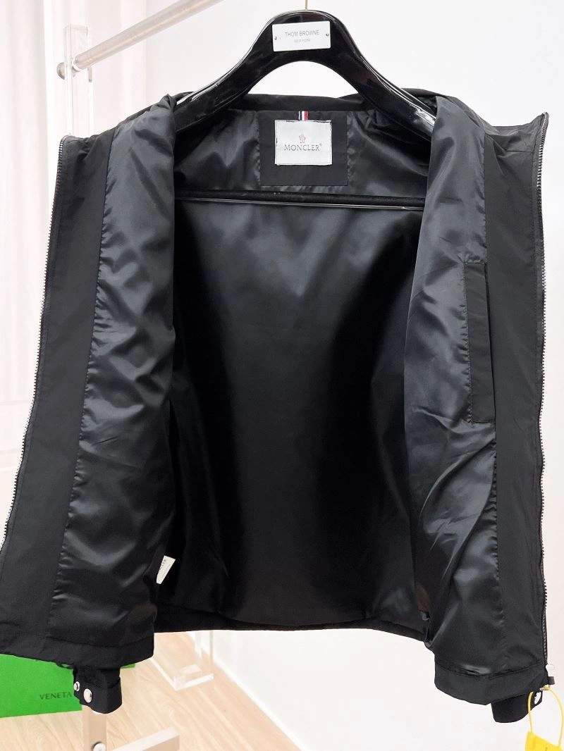 Moncler Outwear Thermal 140189