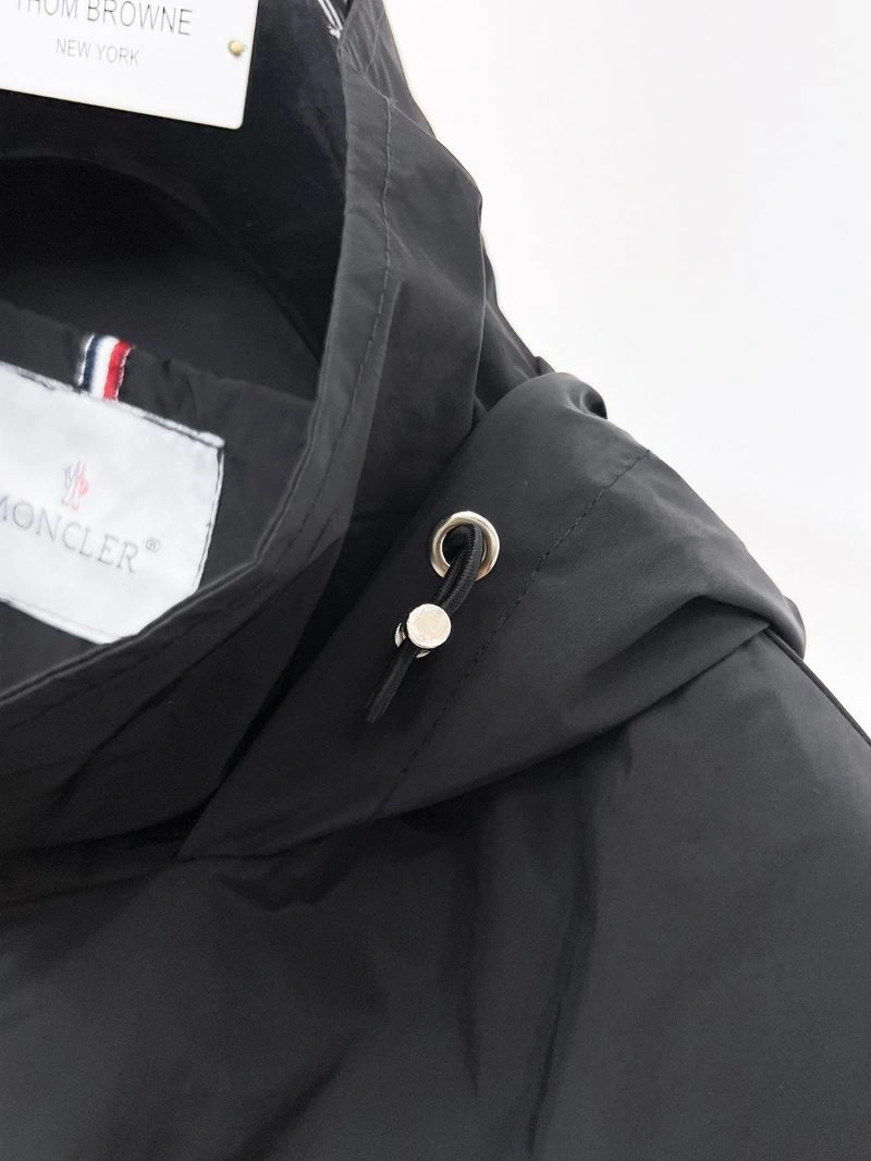 Moncler Outwear Thermal 140189