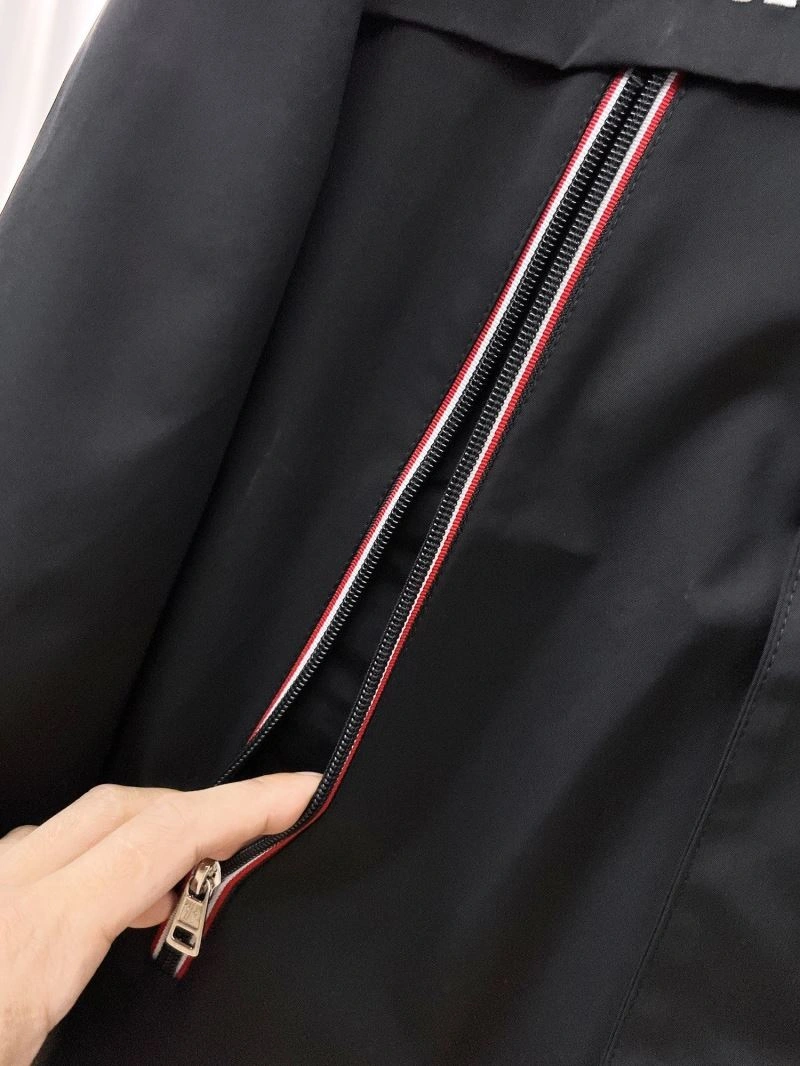 TimelessDesign Moncler Outwear 140185