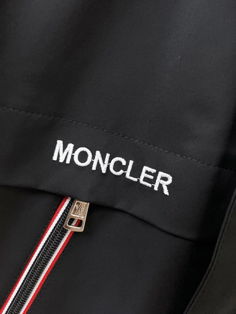 TimelessDesign Moncler Outwear 140185