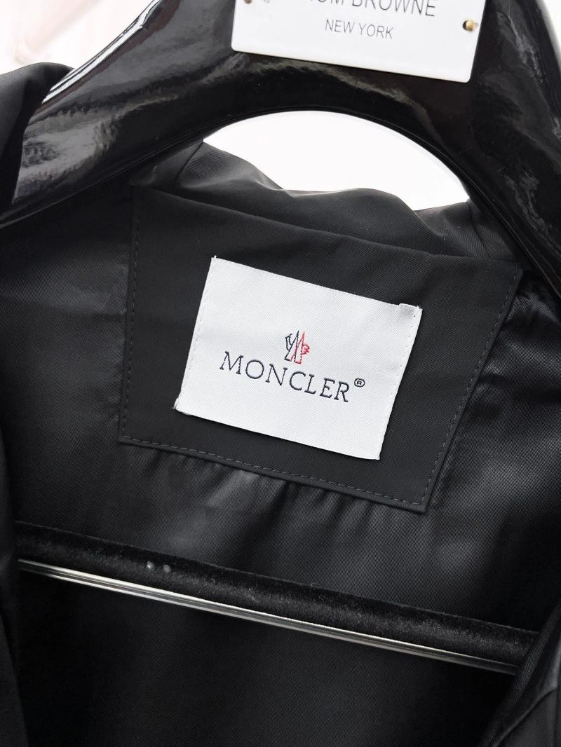TimelessDesign Moncler Outwear 140185