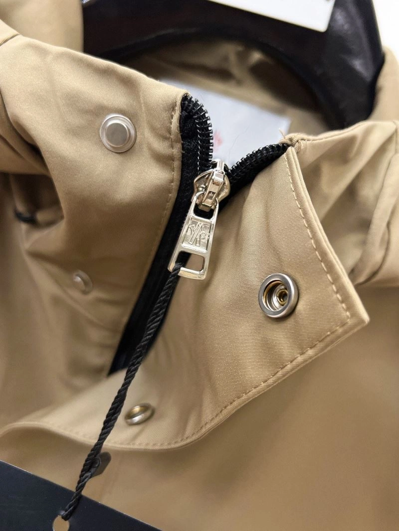 Thermal Moncler Outwear 140187