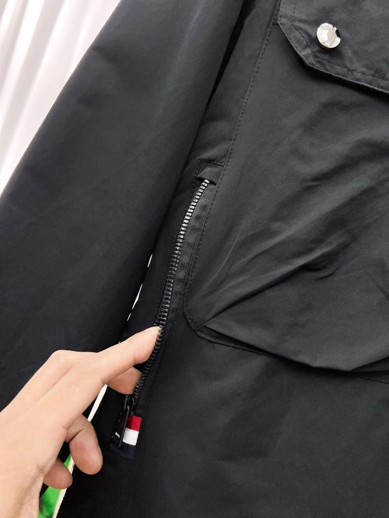 Moncler Outwear Modern 140186