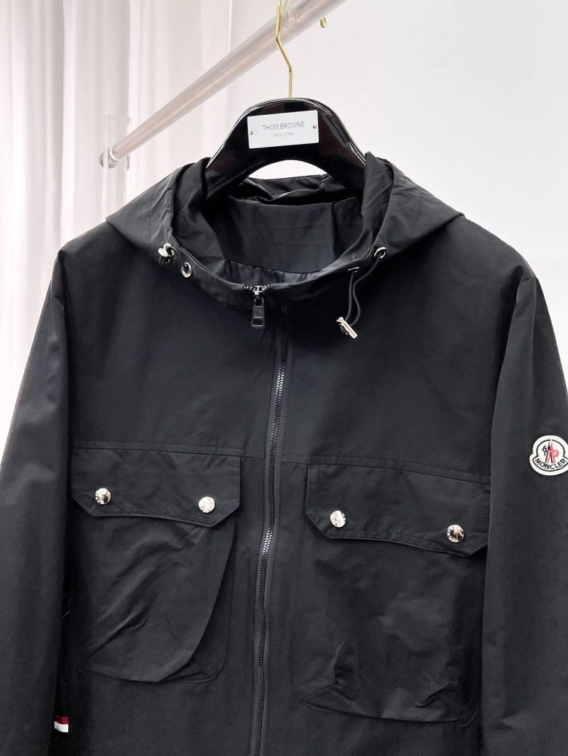 Moncler Outwear Modern 140186