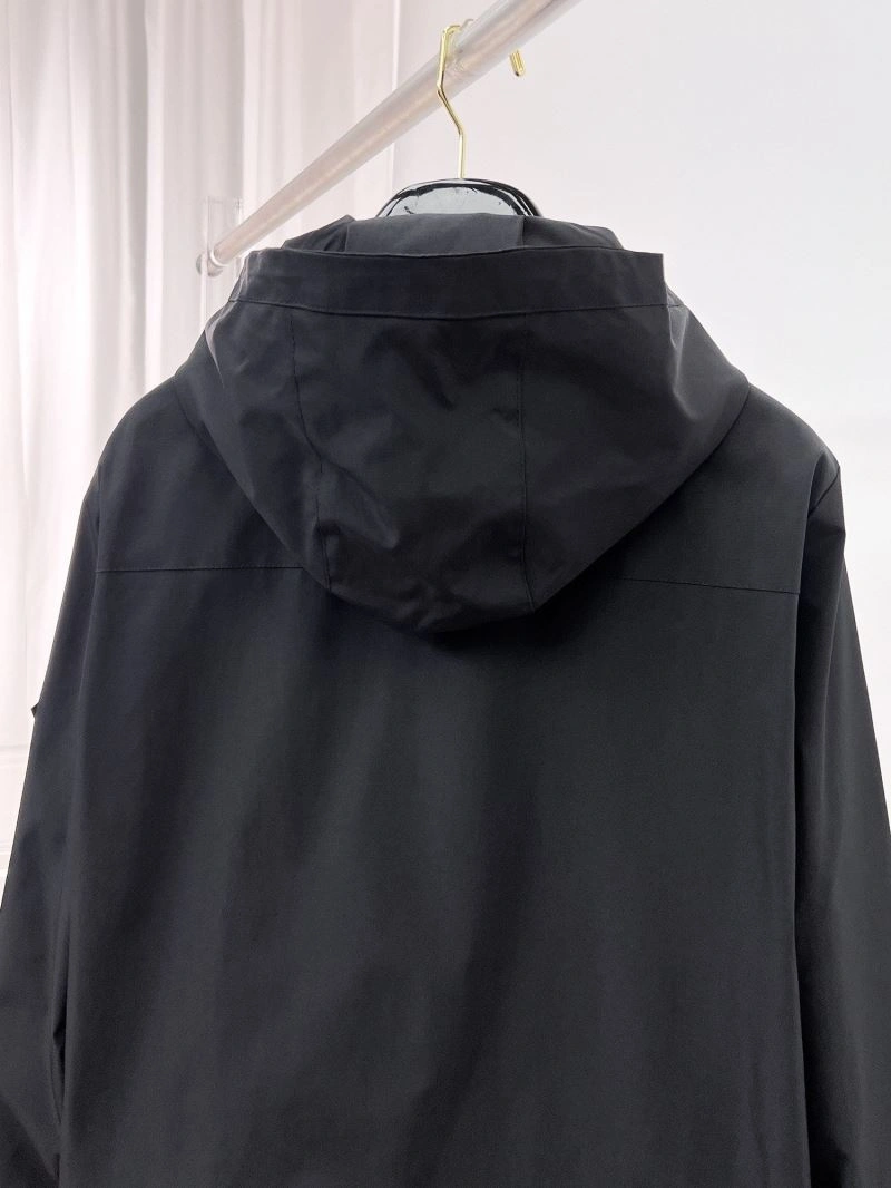 SunProtective Moncler Outwear 140184