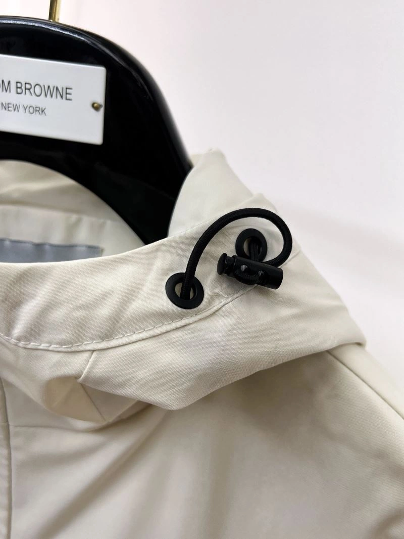EasyMatch Moncler Outwear 140182