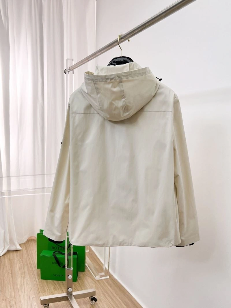 EasyMatch Moncler Outwear 140182