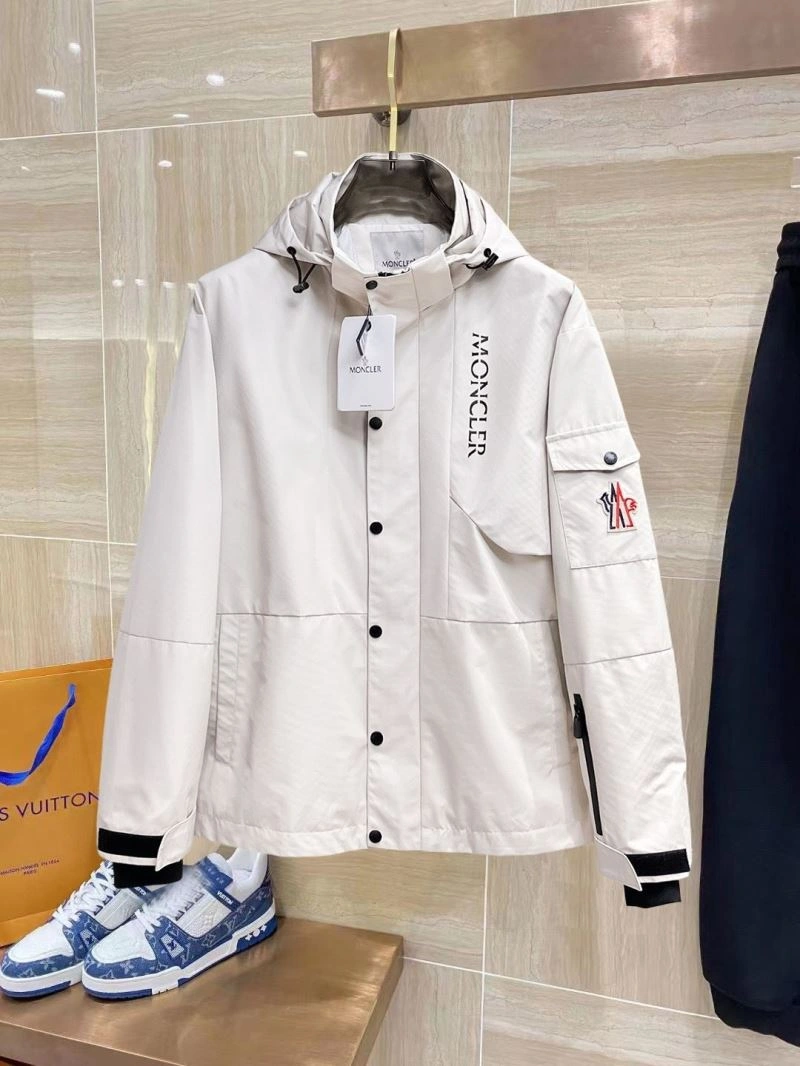 Moncler Outwear Original 140183