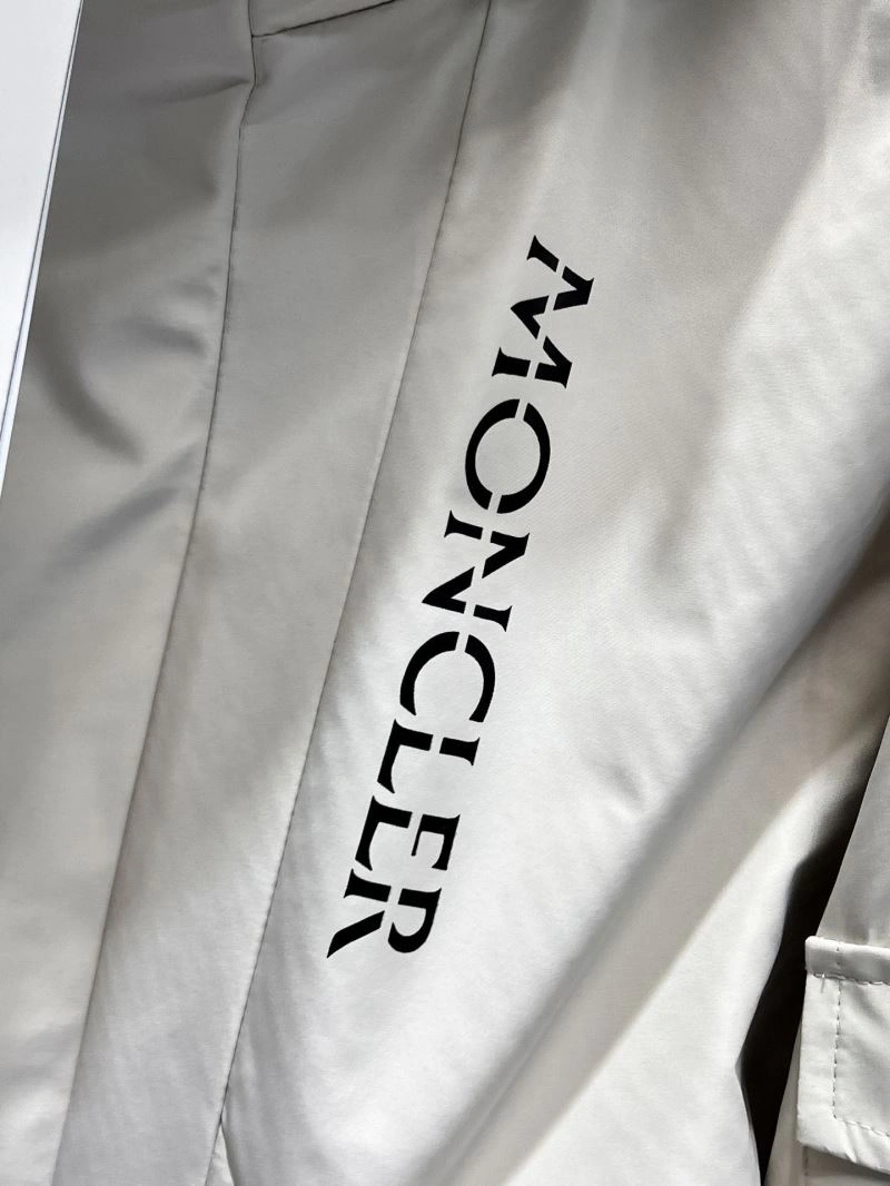 Moncler Outwear Original 140183