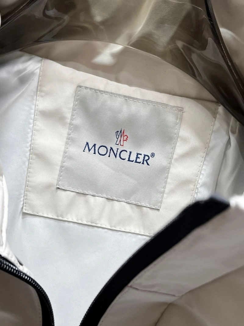 Moncler Outwear Original 140183