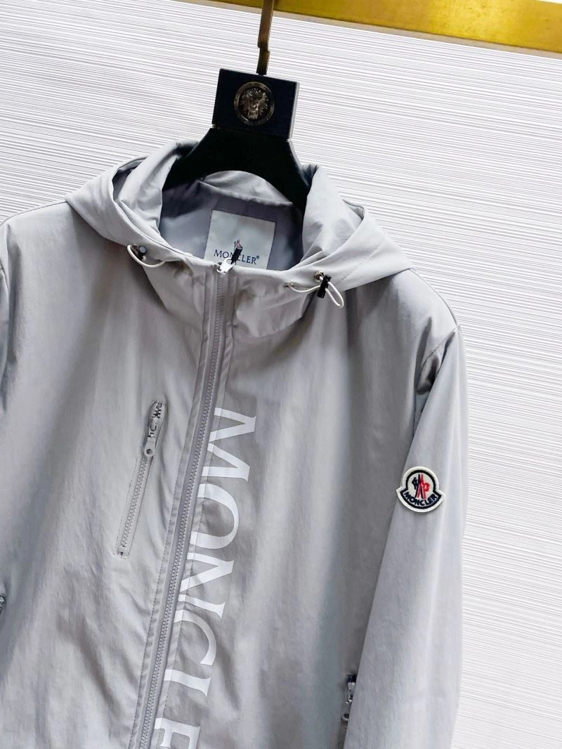 Moncler Outwear Packable 140180