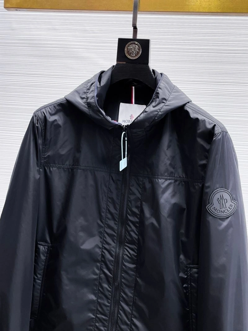 Moncler Outwear MultiPurpose 140173