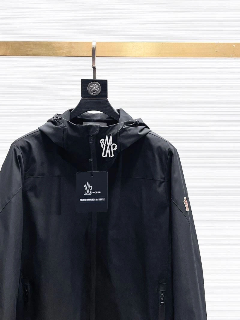 Moncler Outwear Sustainable 140171