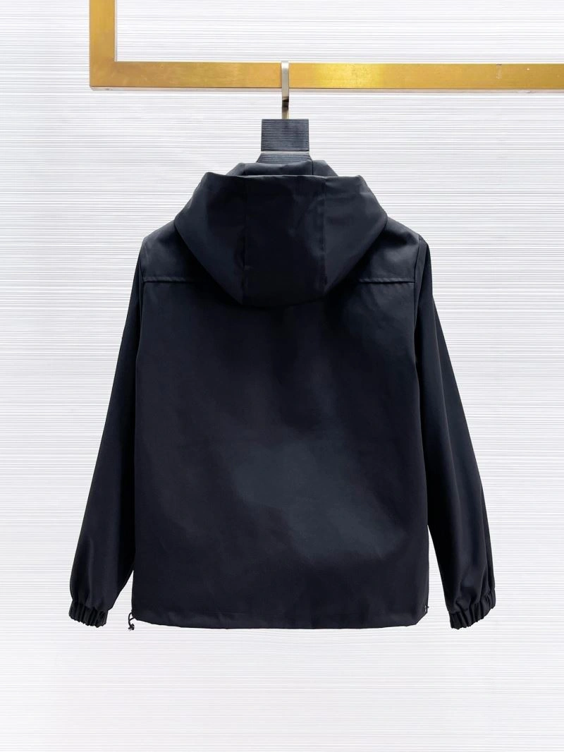 Moncler Outwear Youthful 140161