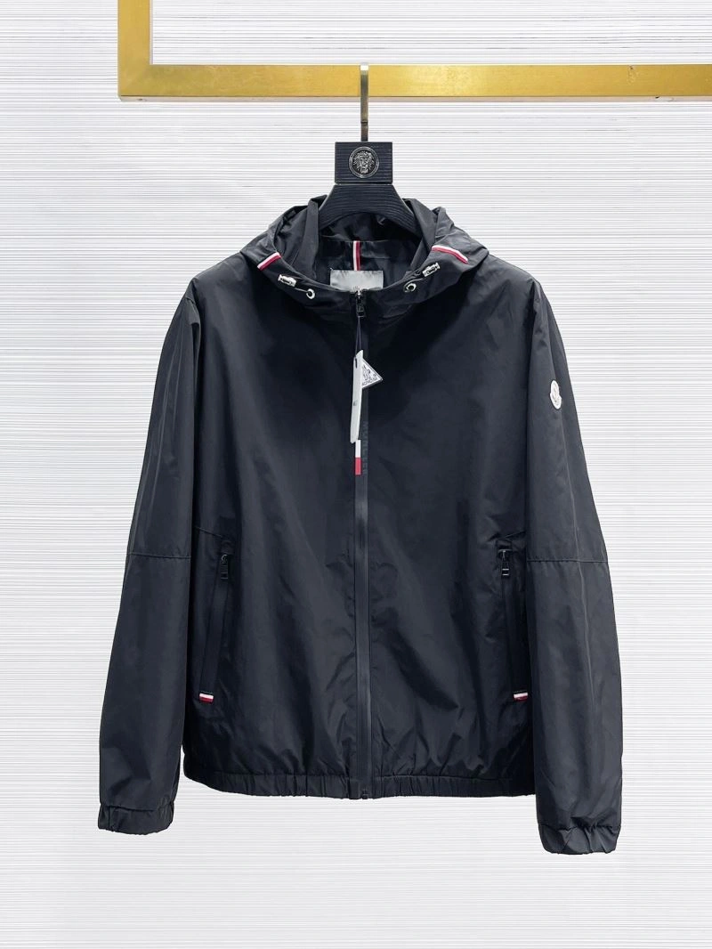 AllSeason Moncler Outwear 140172