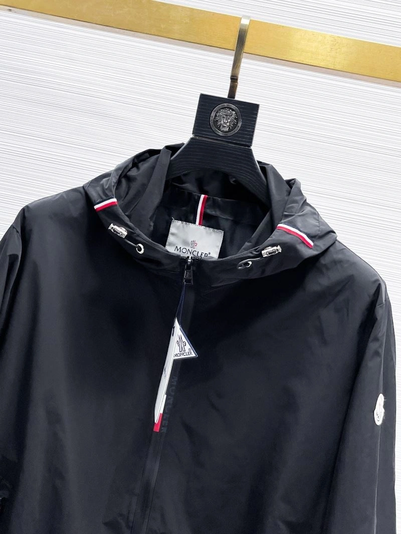 AllSeason Moncler Outwear 140172