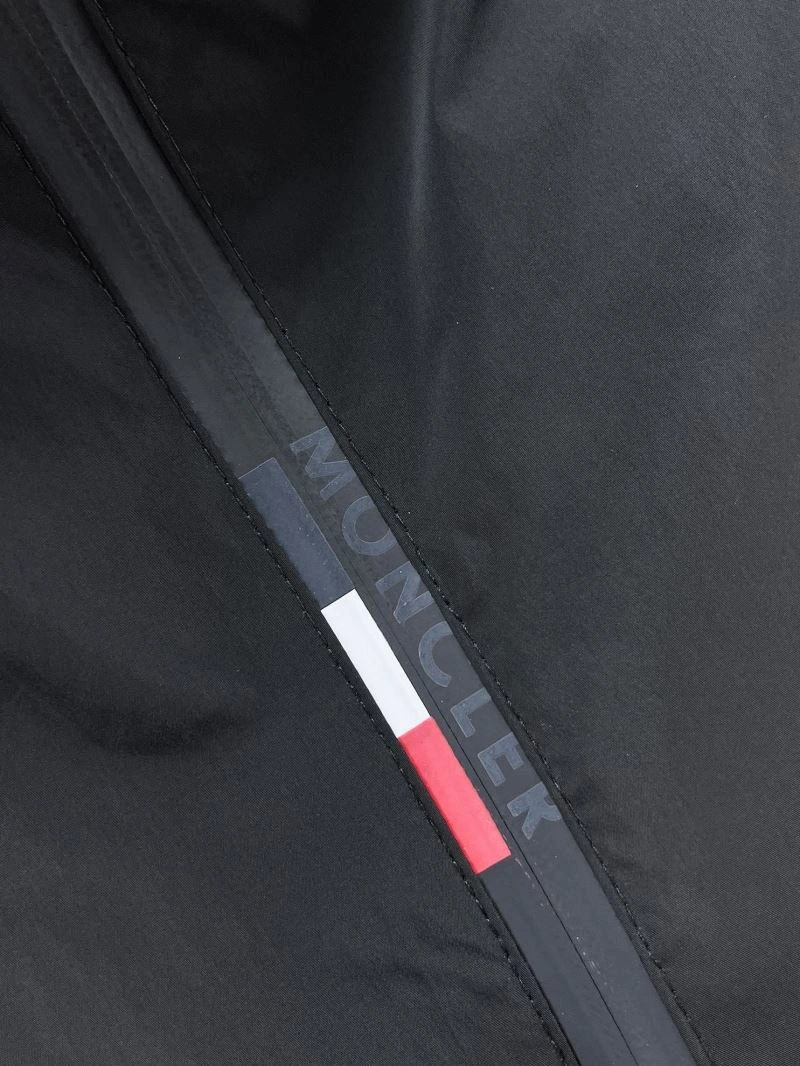 AllSeason Moncler Outwear 140172