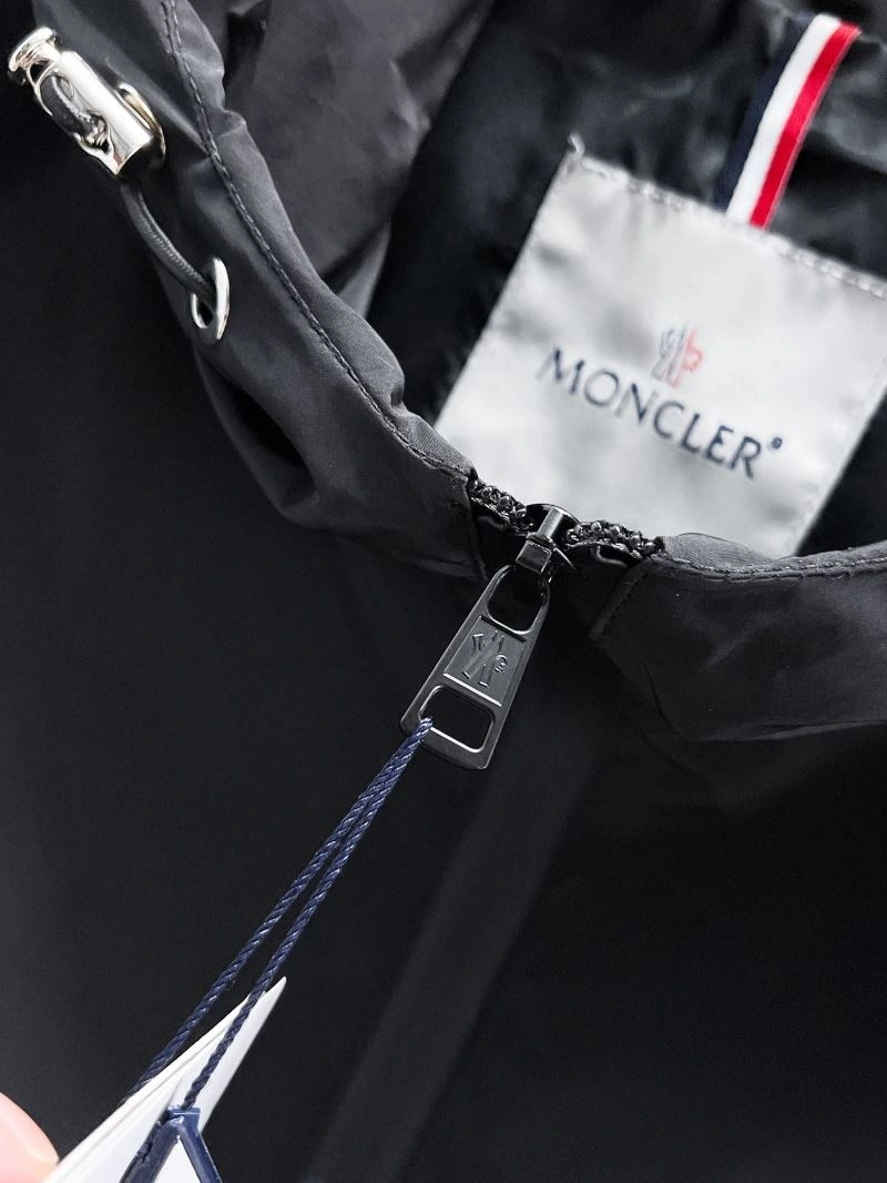 AllSeason Moncler Outwear 140172