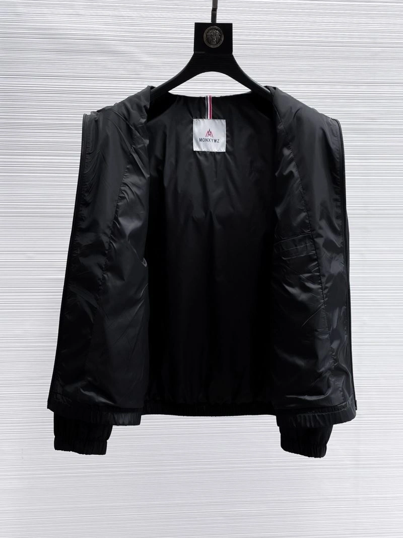 Moncler Outwear Flexible 140175