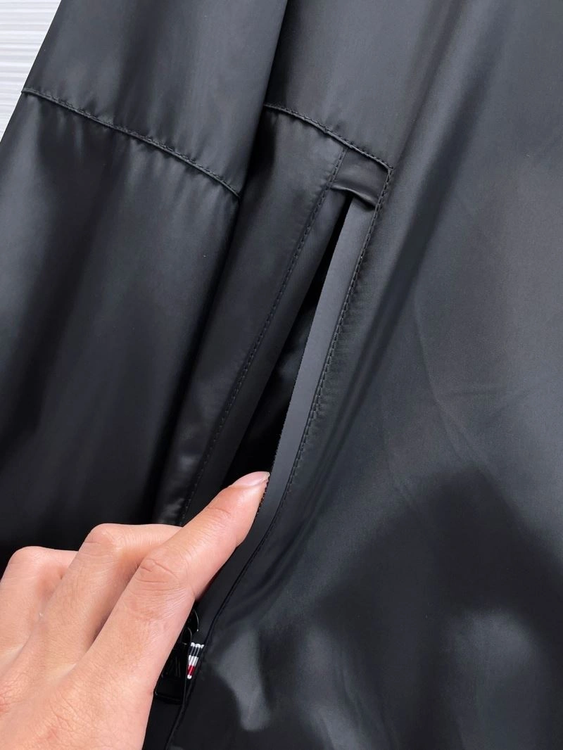 Moncler Outwear Flexible 140175