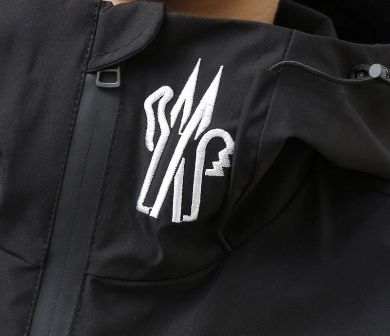 Moncler Outwear Neat 140164