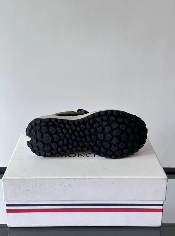 Seasonal Moncler Shoes 4220