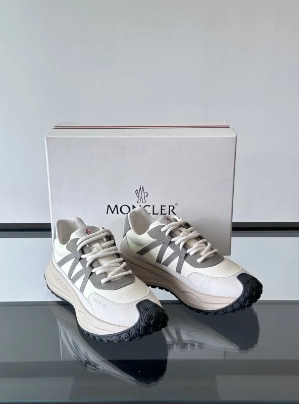 Functional Moncler Shoes 4221