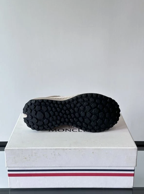 WrinkleFree Moncler Shoes 4295