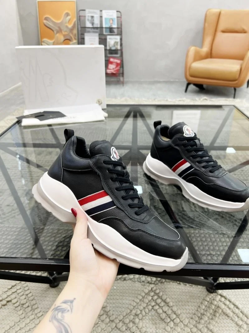 Snug Moncler Shoes 4216
