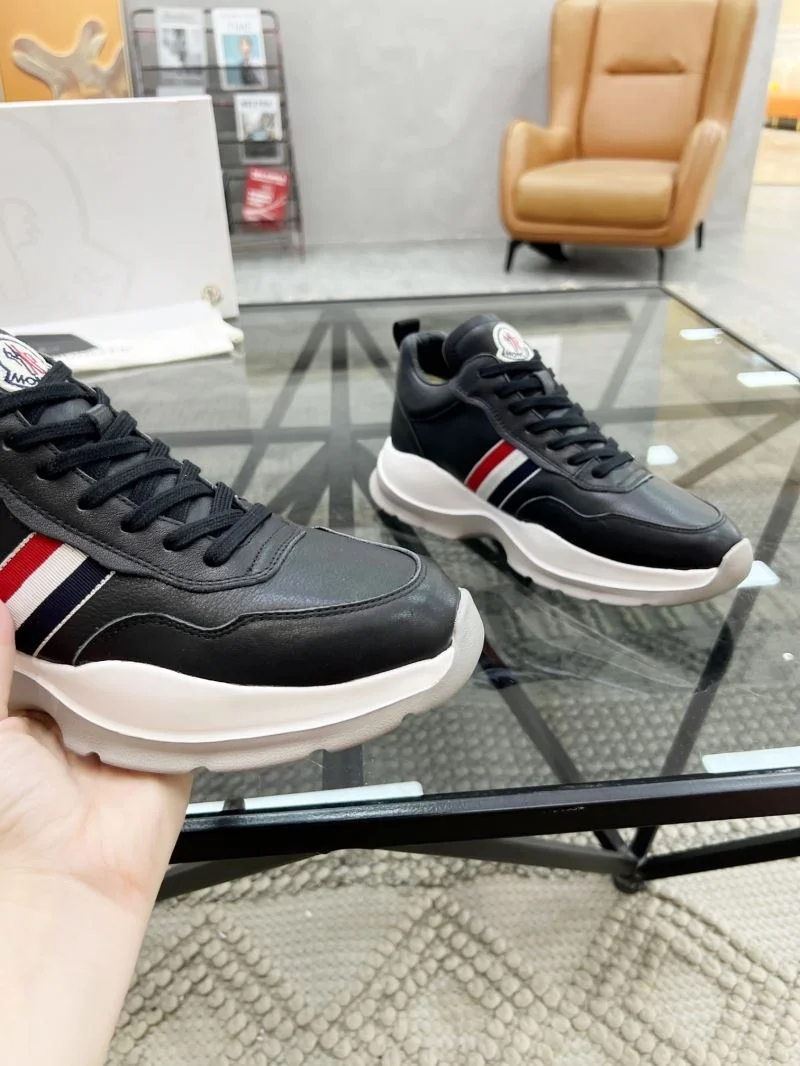 Snug Moncler Shoes 4216