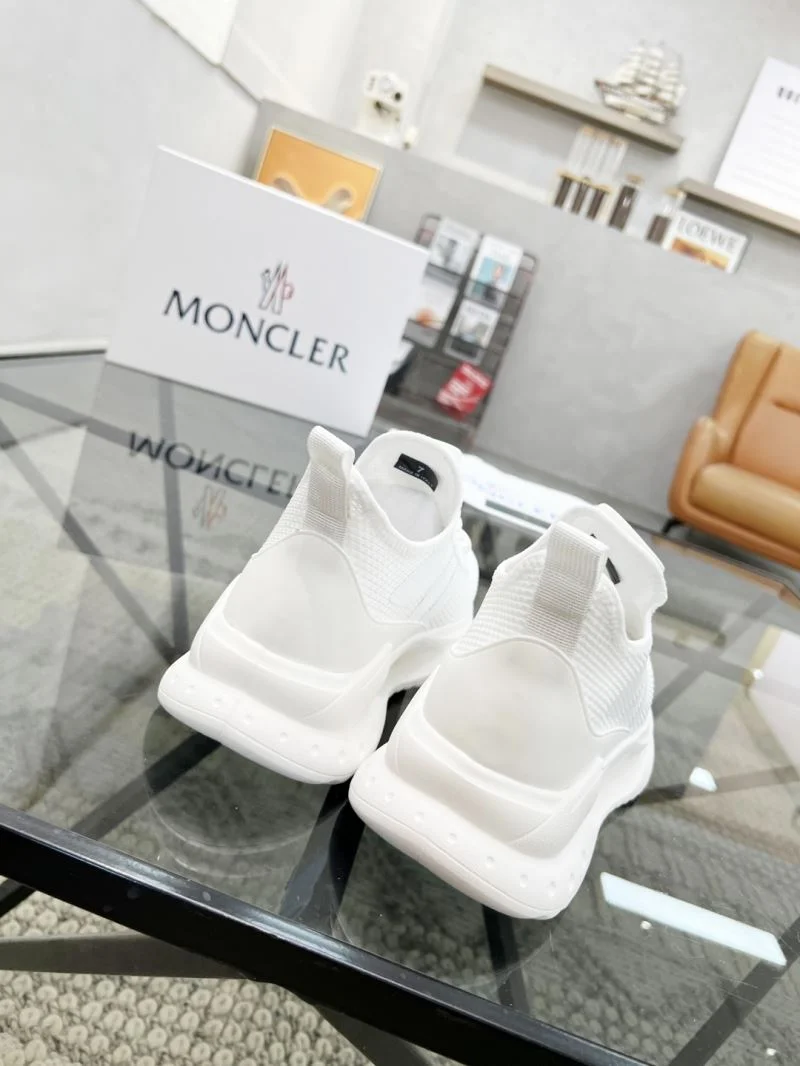 ComfortFit Moncler Shoes 4246