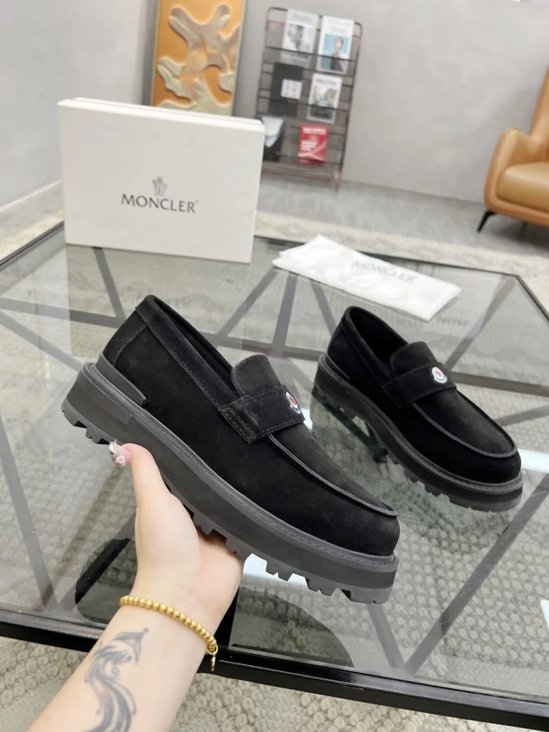 Elegant Moncler Shoes 4191