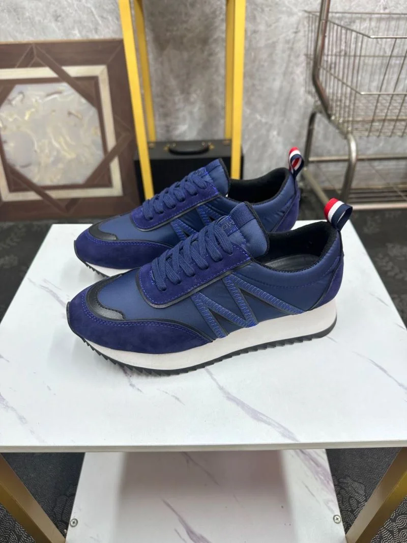 Snug Moncler Shoes 13656