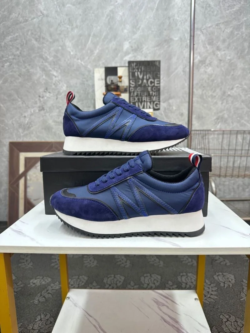 Snug Moncler Shoes 13656