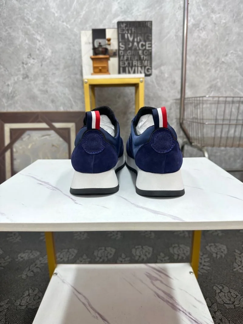 Snug Moncler Shoes 13656