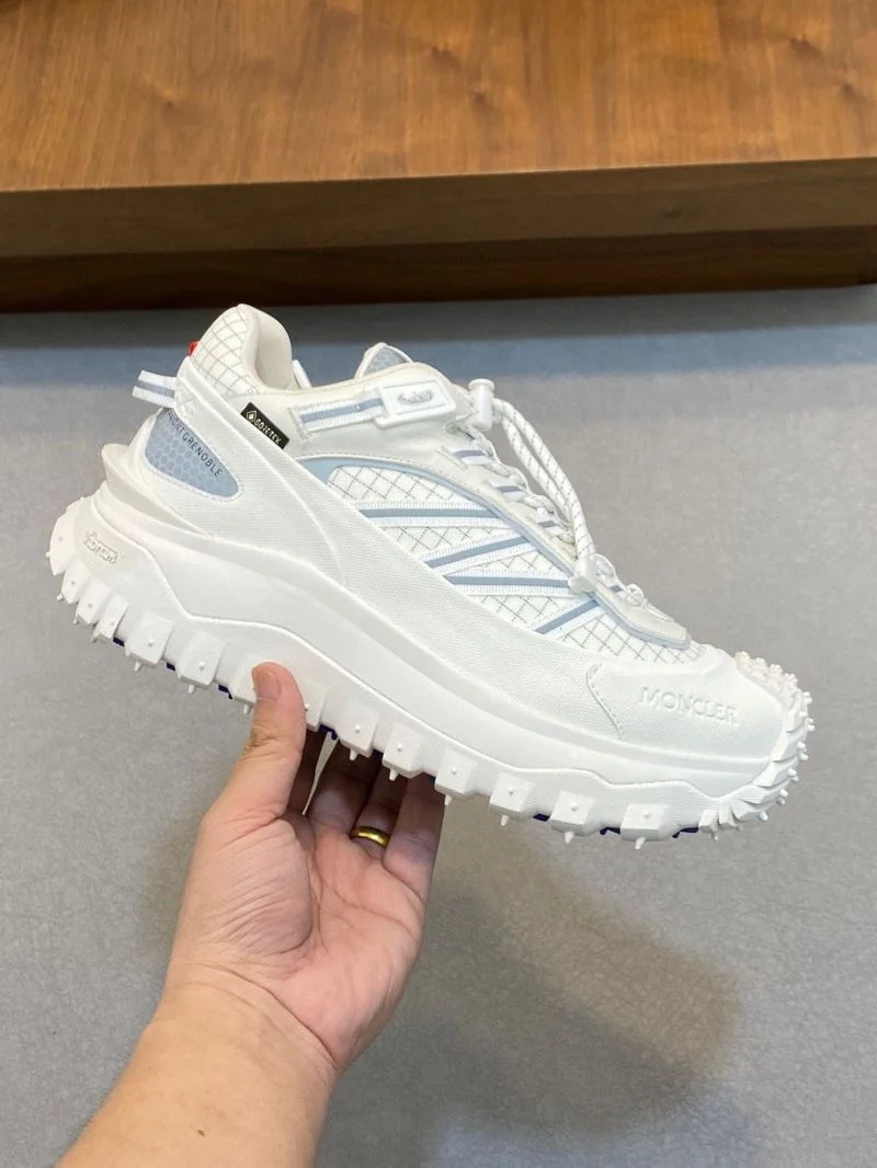 Moncler Shoes Stretchable 13635